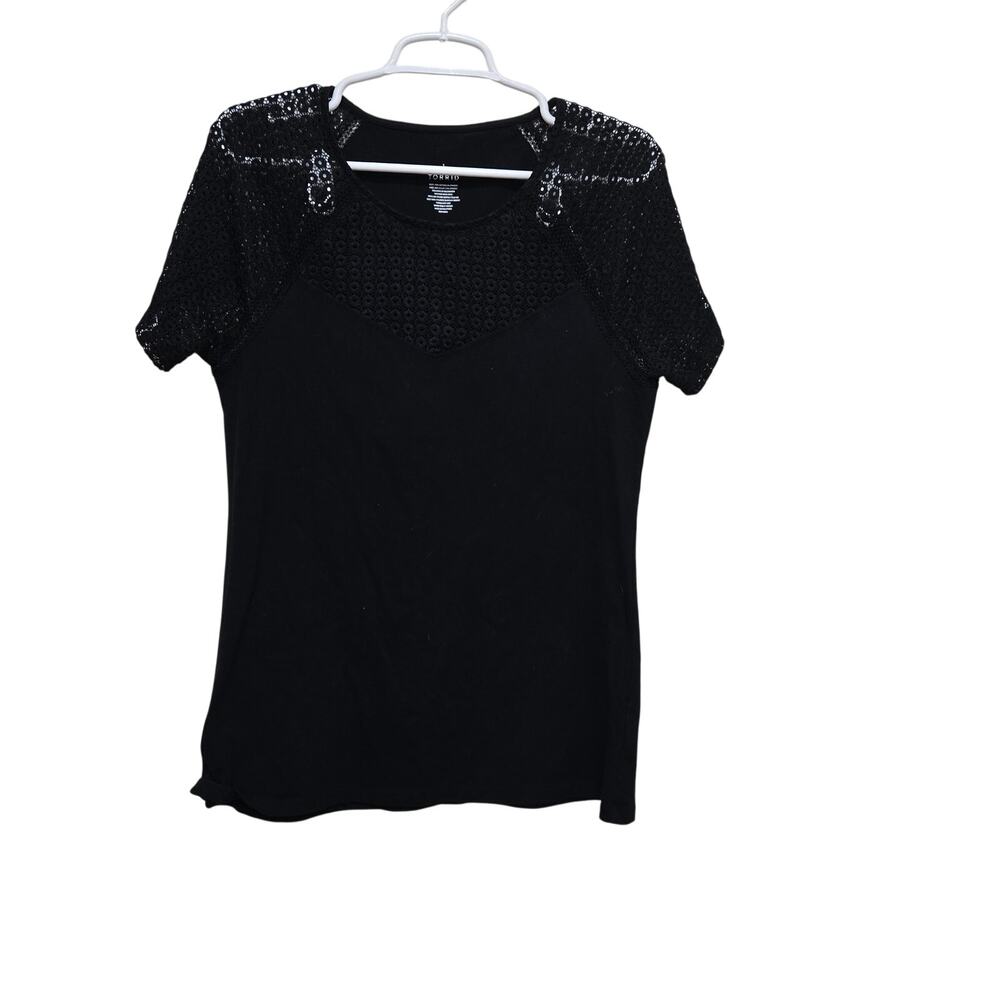 Torrid Size 1 Black Lace Yoke Short Sleeve Top Plus Size